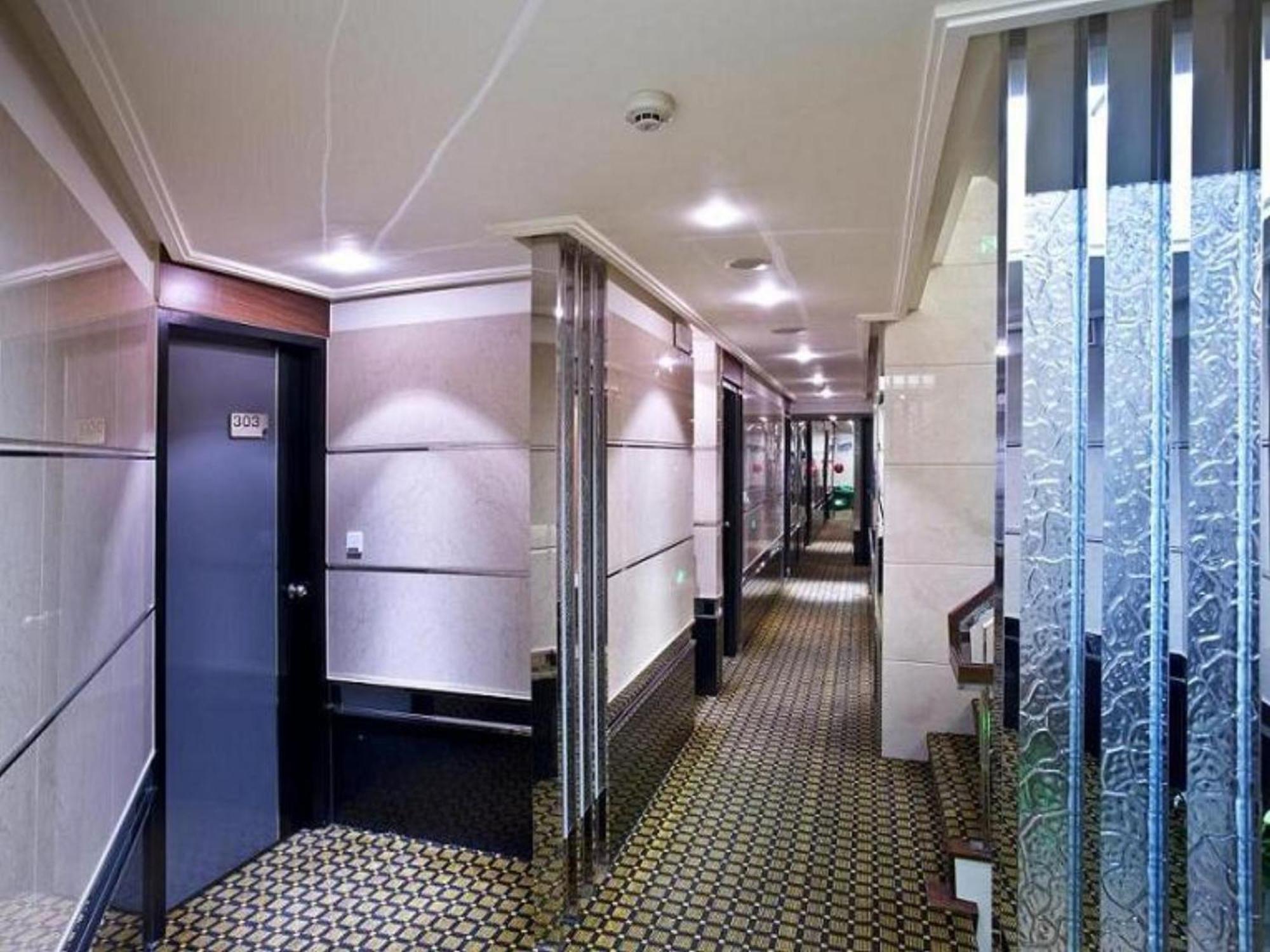 Kao Yuan Hotel - Zhong Shan Taichung Exterior foto