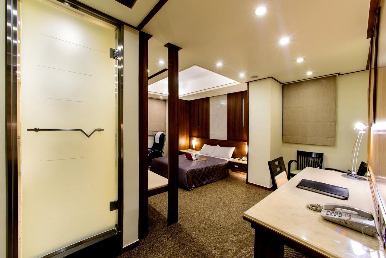 Kao Yuan Hotel - Zhong Shan Taichung Exterior foto